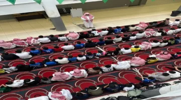 آلاف الطلاب يؤدون صلاة الاستسقاء في ساحات مدارس مكة 1